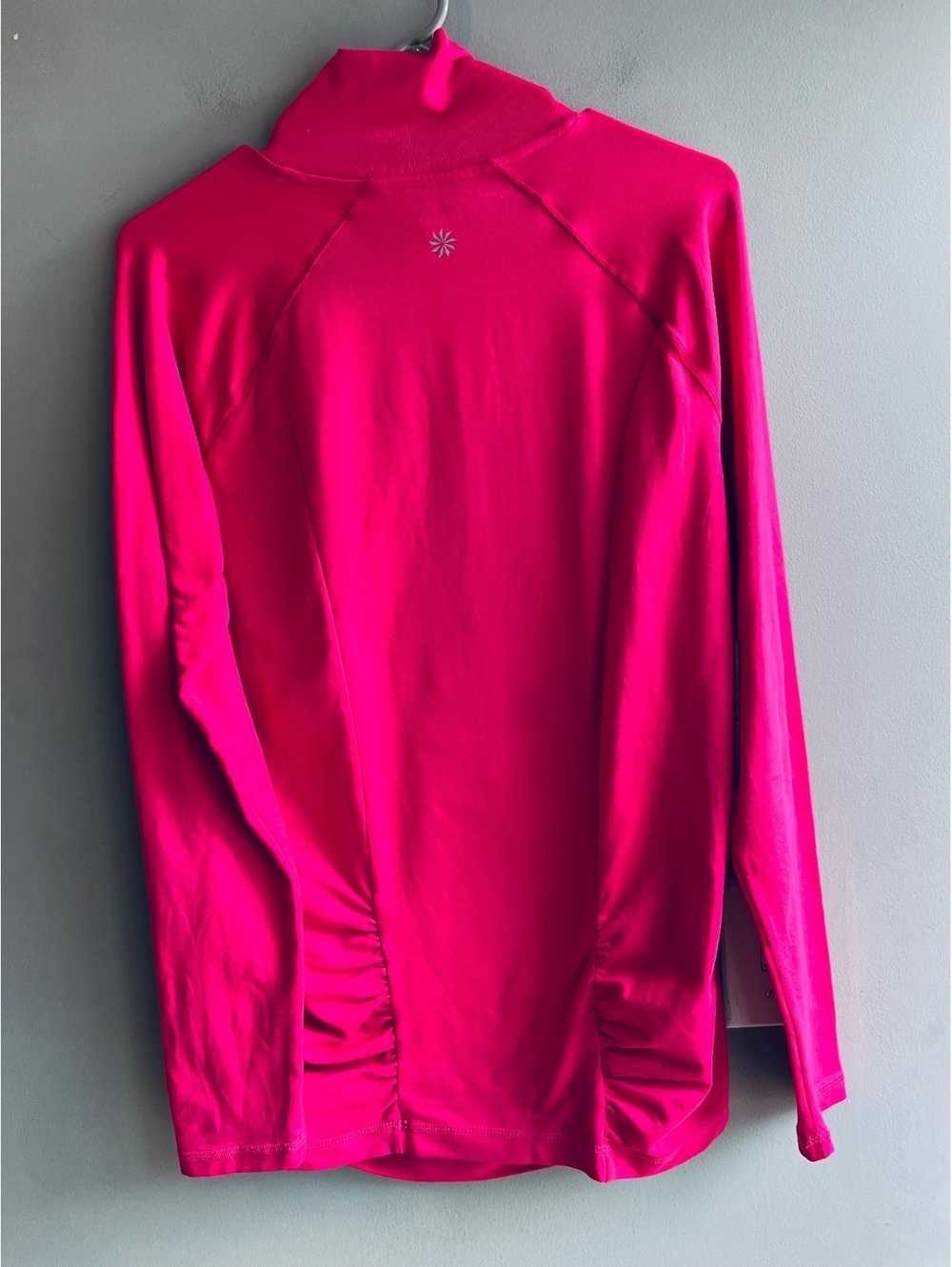 Athleta Long Sleeve Ruched Athletic Turtleneck Top Electric Pink Large - Picture 8 of 9